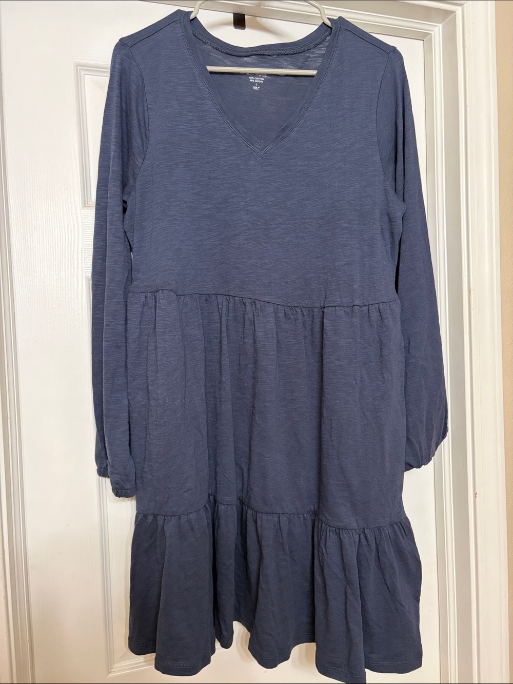 Market & Spruce Slate Blue V-Neck Tiered Long-Sleeve Dress